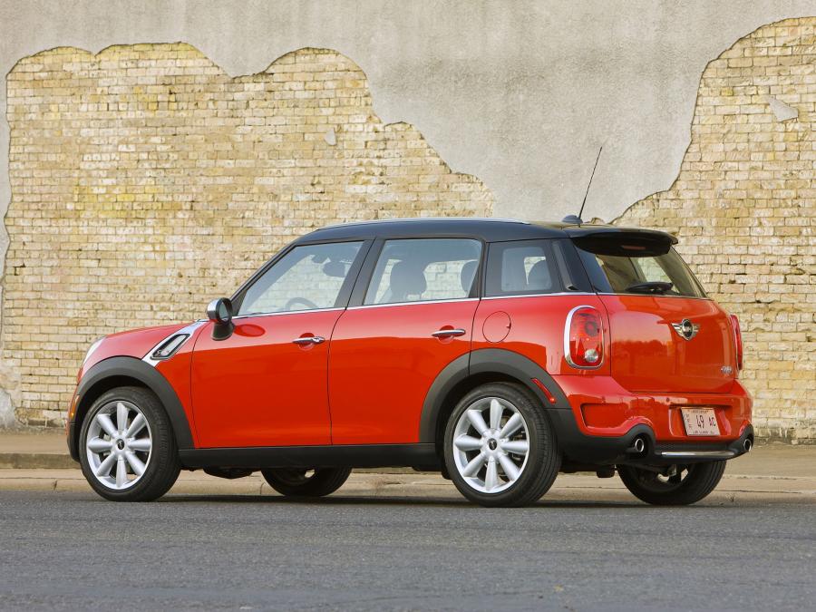  Mini Cooper Countryman S 2010 года  (US) (фото 17 из 20)